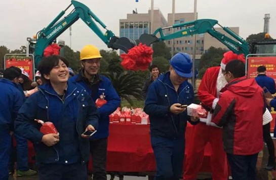 平安果驾到，，，，，，好事要来到