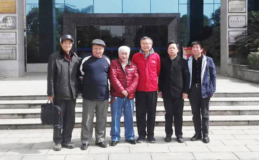 “桥痴”上官兴教授赞优德88智能立异精神