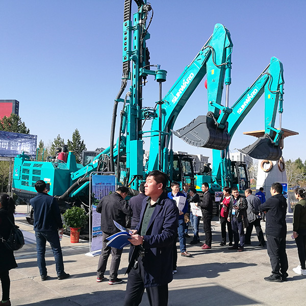 听说，，，，优德88智能混淆动力挖掘机与“煤都”更配哦！