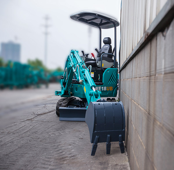 “C位”出道 14.5万元优德88智能微挖18UB等你开回家