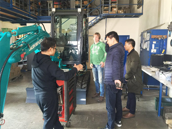 在欧洲市场做巡检，，，，感受优德88智造