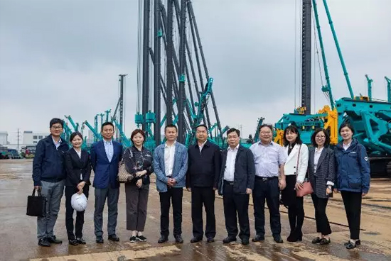政策性包管为优德88“出海”保驾护航 中国出口信用包管公司总公司副总司理一行造访优德88