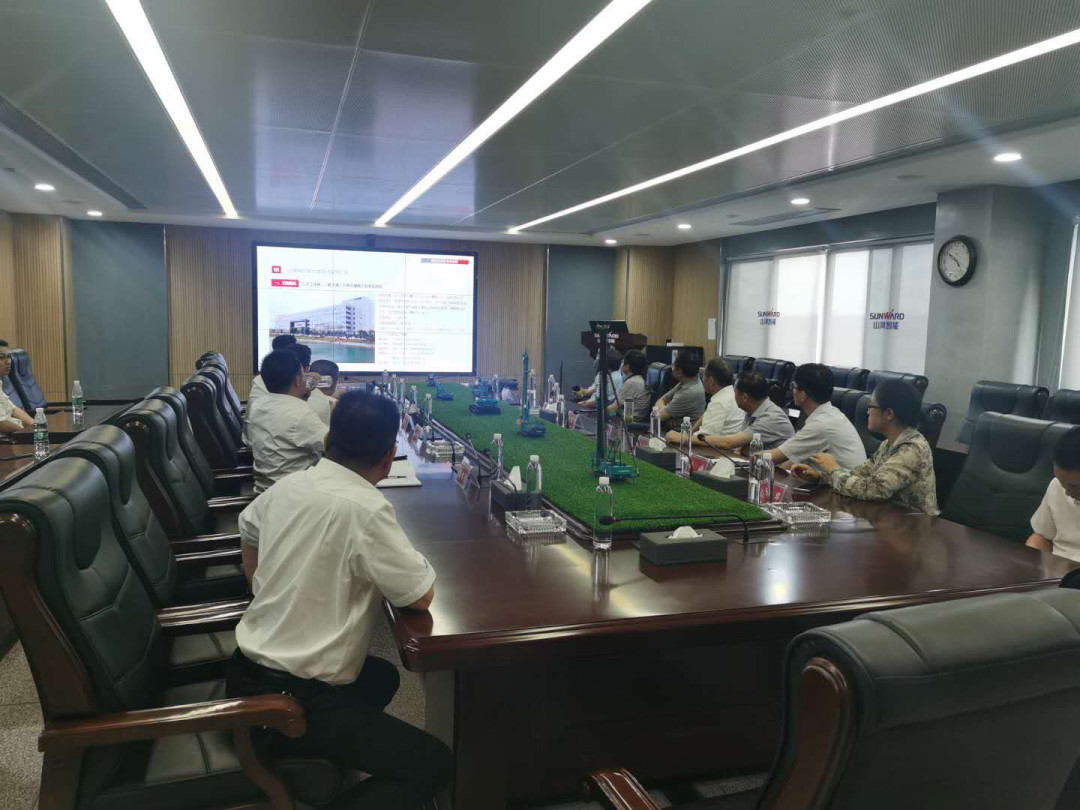 省人大常委会副主任杨维刚调研优德88智能