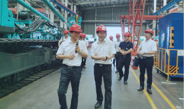 相助共赢 优德88智能5G时代快速到来 湖南联通党委书记、总司理谭明到访优德88智能
