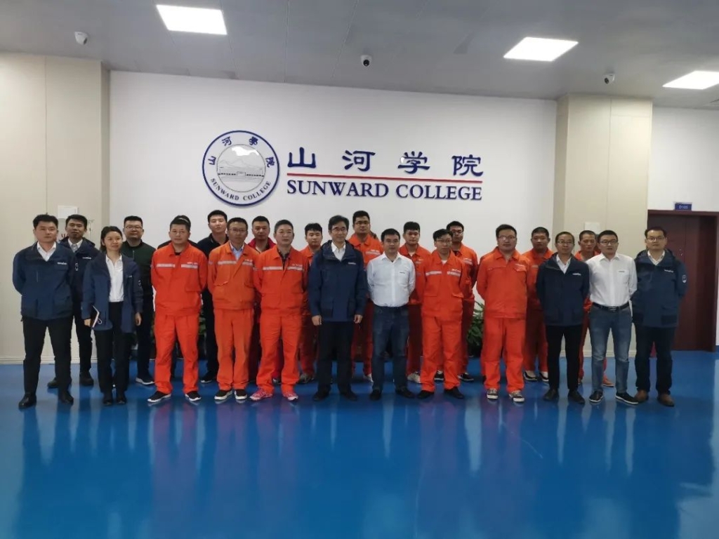 做优德88的客户，，，，，我们宠你！ ——葛洲坝易普力公司项目向导及主干凿岩产品知识培训