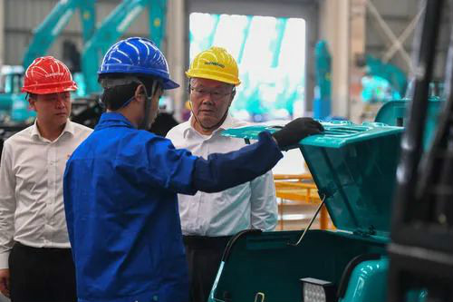 “智慧工厂”引领“生产节奏”——走进优德88智能一探事实