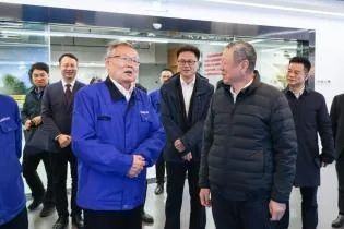 中国联通党组书记、董事长王晓初到访优德88智能