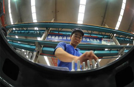 新华社报道：优德88智能连任全球工程机械50强