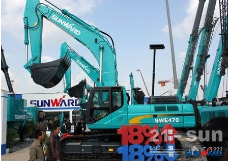 优德88智能何清华：潜心追求“优德88之路”