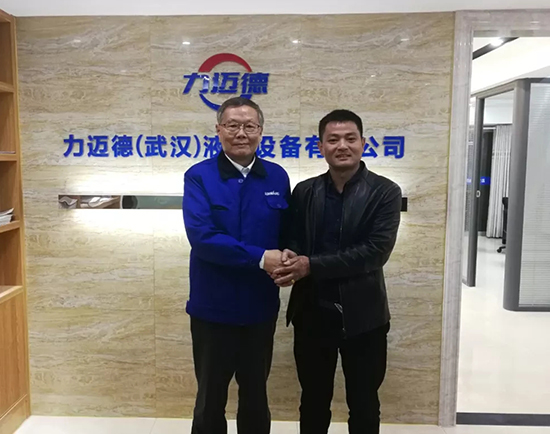 人生浮沉如梦，，，，携手优德88勇攀事业巅峰