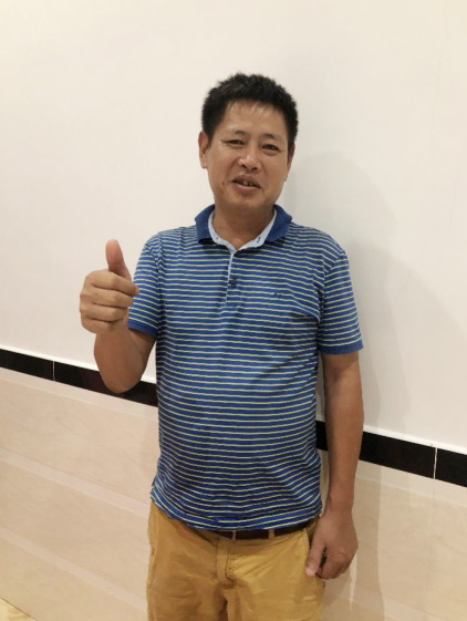 优德88智能SWE 215E挖掘机是他的左膀右臂！