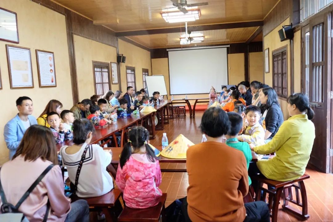 童年差别Young，，稻花香里亲子欢——优德88智能组织开展六一亲子活动