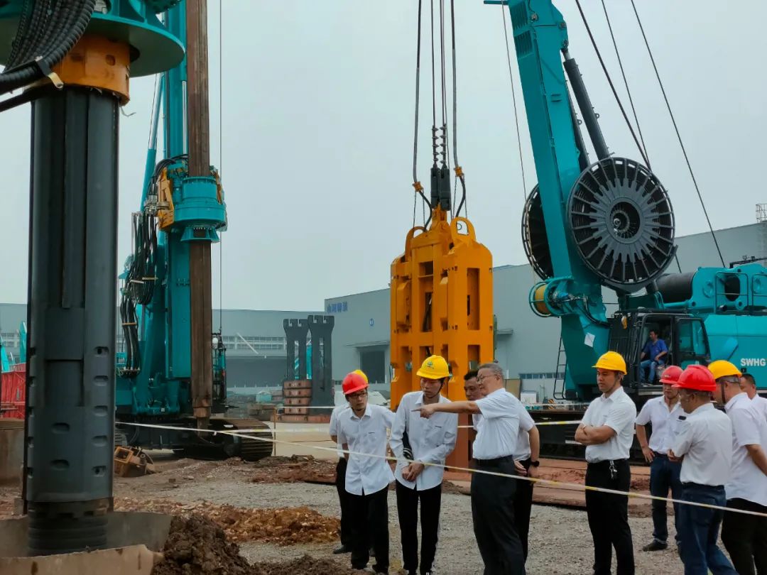 大钻性能打小桩了！优德88智能钻杆节能变径装置研制乐成