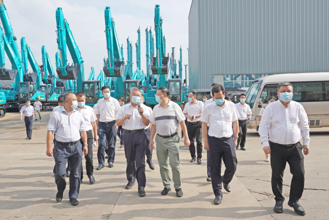 湖南省委常委、省委秘书长张剑飞一行调研优德88智能