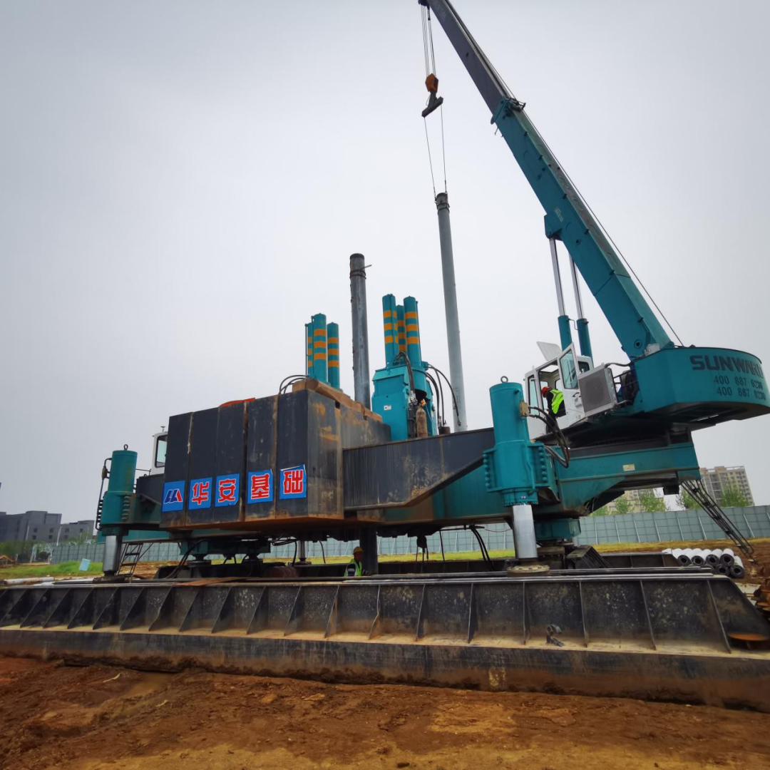 20天，，，，，800多根桩基！华安基础又受褒奖