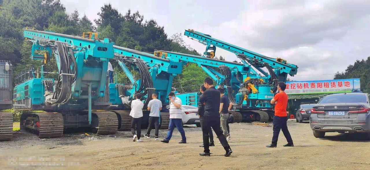 不到2年时间，，，，入手33台优德88智能旋挖钻机，，，，这位老板什么来头？？？？