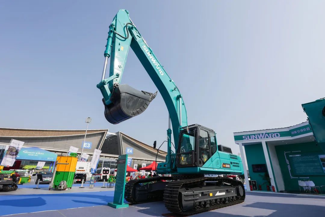 亮相中非经贸博览会！优德88智能尽展工程机械国产品牌魅力