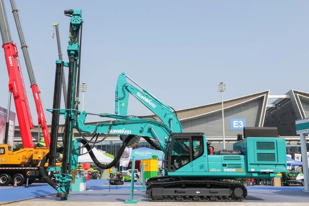 亮相中非经贸博览会！优德88智能尽展工程机械国产品牌魅力
