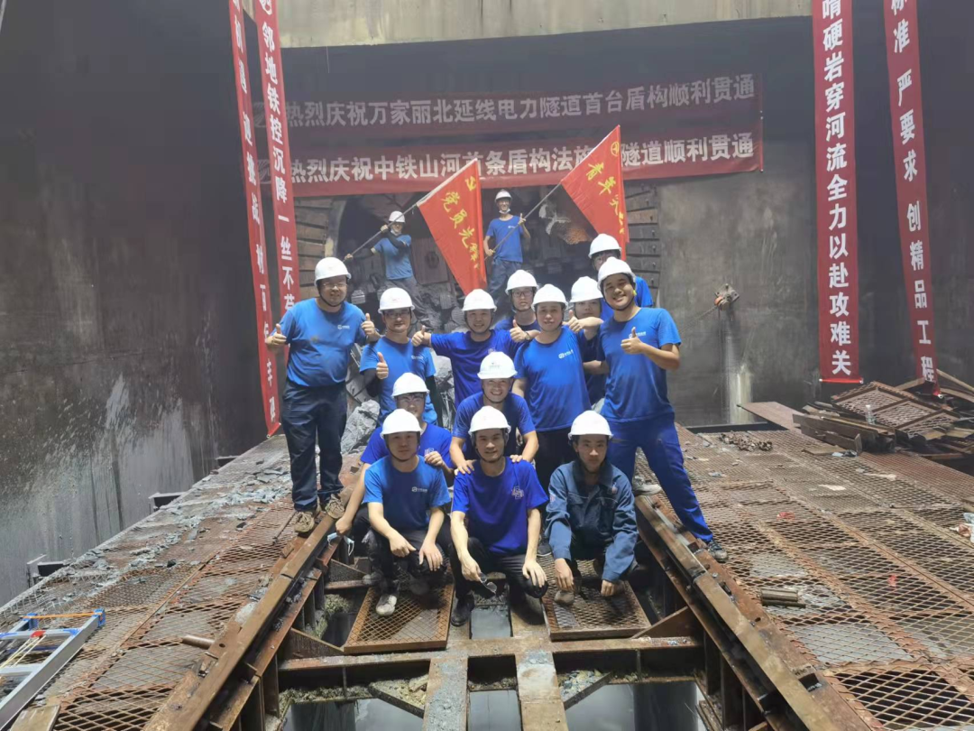 历时424天，，，，，，创下最高纪录！万家丽快速化刷新北延线（含电力隧道）全线意会