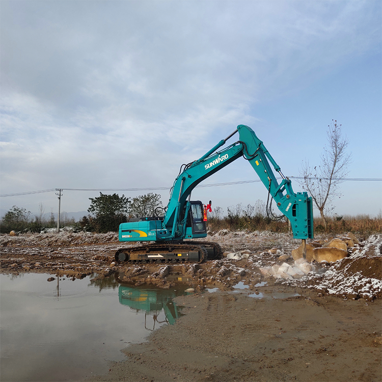 购置二手大型挖掘机主要看什么？？