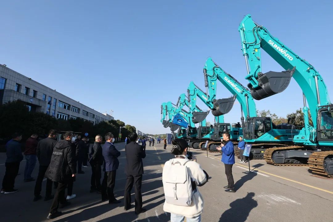 全球首创5G+智能钻机重磅宣布，，，优德88智能倾力打造绿色智慧矿山成套装备