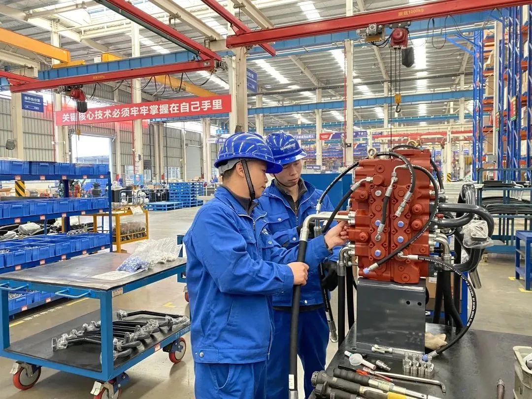 《湖南教育》：探索18年，，，优德88智能找到校企相助共赢的谜底