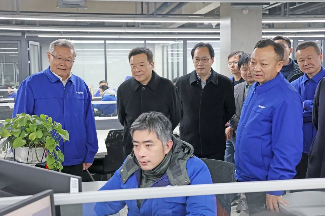 湖南省副省长陈飞调研优德88智能