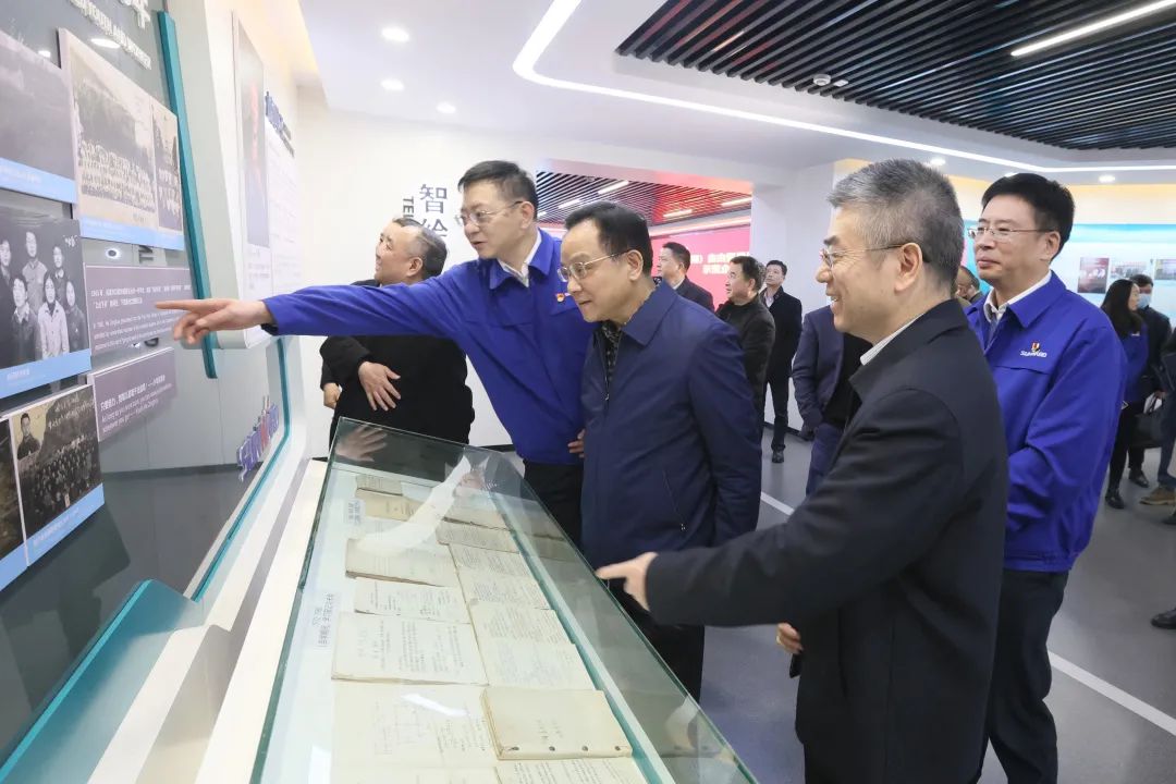 为企业立异护航！优德88智能获评“商业神秘保唬唬护树模企业”