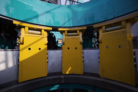 清静高效更环保！优德88智能全回转全套管施工再添新利器