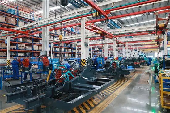 人民网头版头条：依附先导式立异，，，优德88智能让“中国制造”成为高质量的代名词