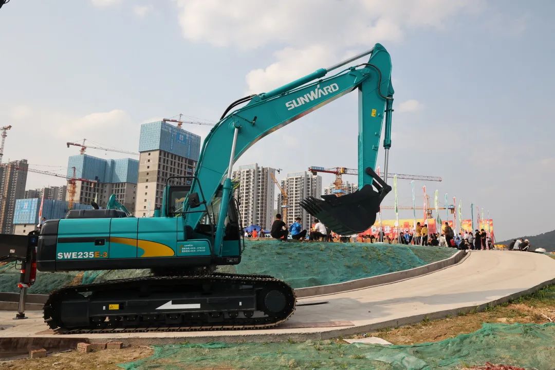 硬实力+软手刺！优德88智能协拍电视剧《重中之重》开机