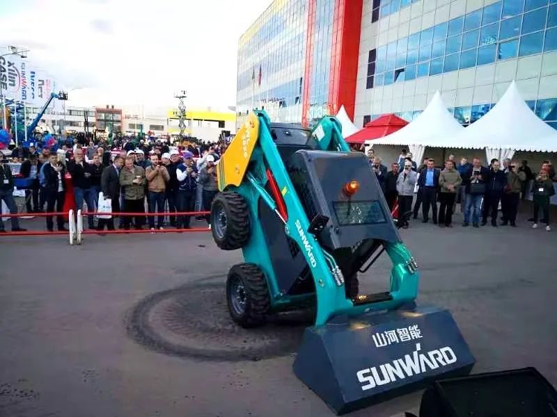 优德88匠心 | 闻“机”起舞，，，，，手艺“添”威