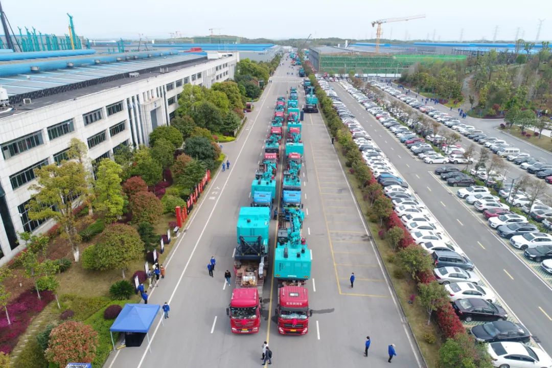 征战全球市场！！优德88智能凿岩装备批量发货