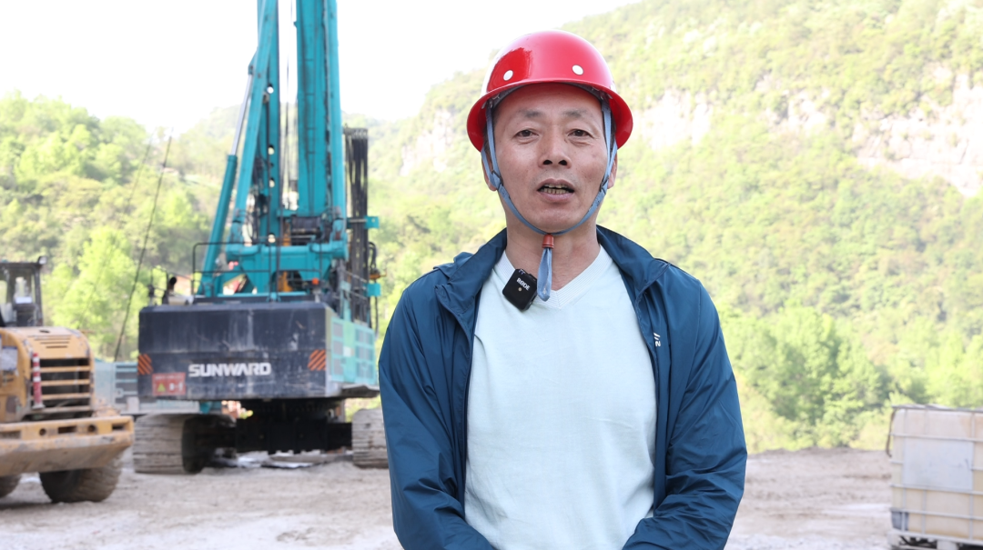 展现施工“奇效”！优德88智能旋挖钻机强势助力炉慈高速公路建设