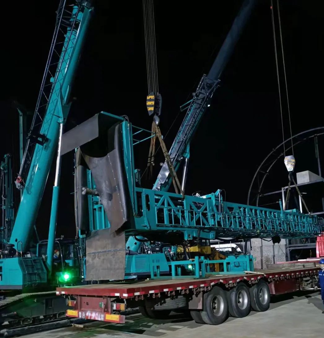 将奋斗举行究竟！致敬优德88劳动者