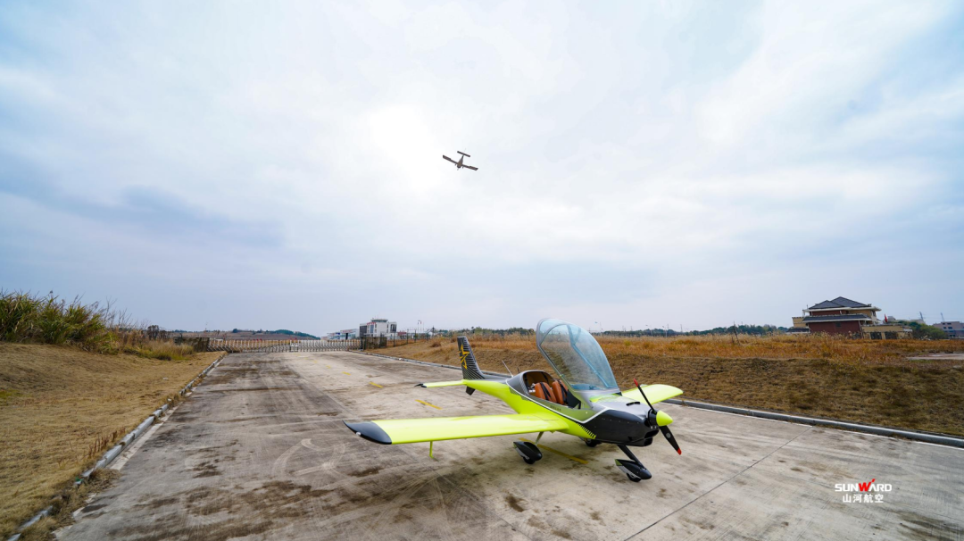 图集 | 阿若拉穿“鲨”衣，，，，，尚有更多套装为天空添彩！