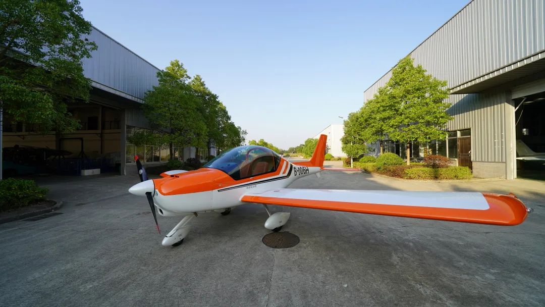 图集 | 阿若拉穿“鲨”衣，，，，，尚有更多套装为天空添彩！