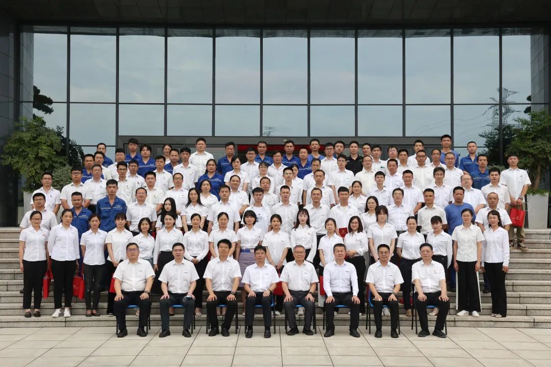 为立功建企建家一体化孝顺更鼎实力！优德88智能第五届五次“双代会”乐成召开