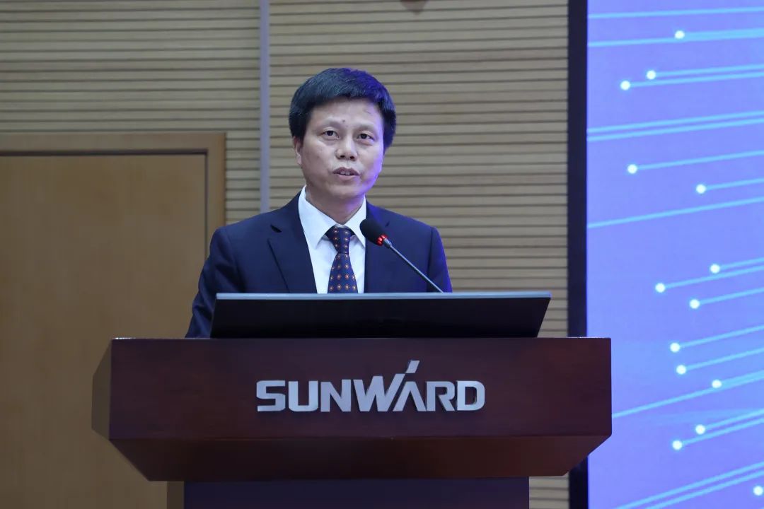 立异引领，，，智造未来！“2022院士专家长沙行”高端装备高质量生长钻研会盛大举行