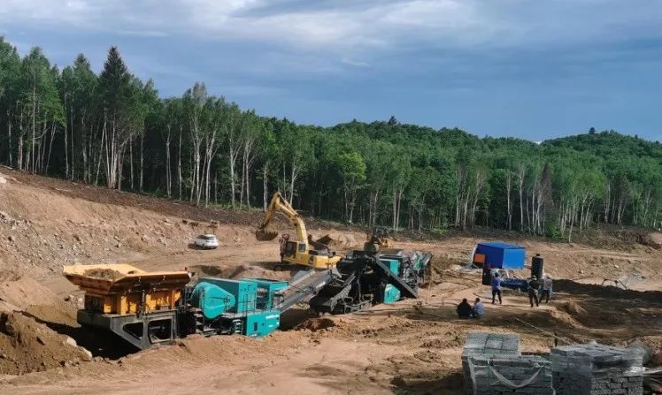 优德88普石勒成套移动破碎装备助力哈伊高铁铁伊段建设