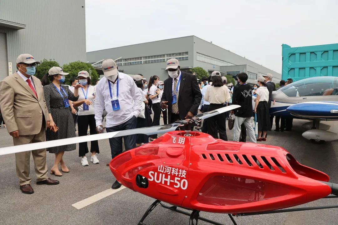 非洲驻华使节走访优德88智能