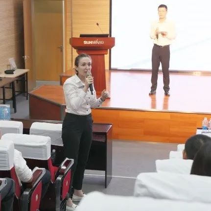 科技引领，，，智行未来！博世力士乐立异岑岭论坛在优德88智能举行