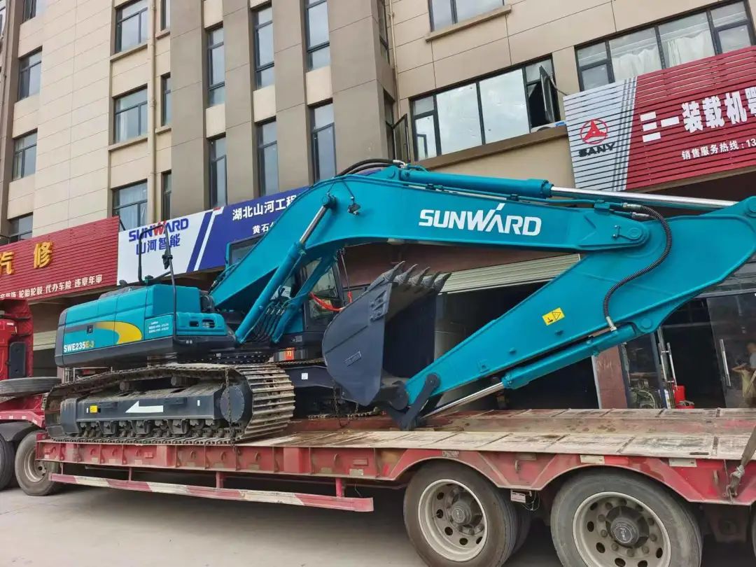 全款拿下！优德88智能挖掘机奔赴工地一线