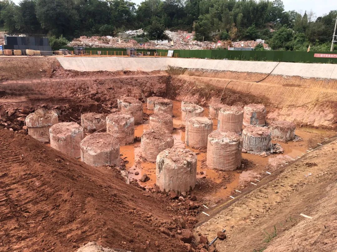 超等“桩”备实力亮剑！优德88智能携手武汉乐成建设攻克燕矶长江大桥重大地层施工难题