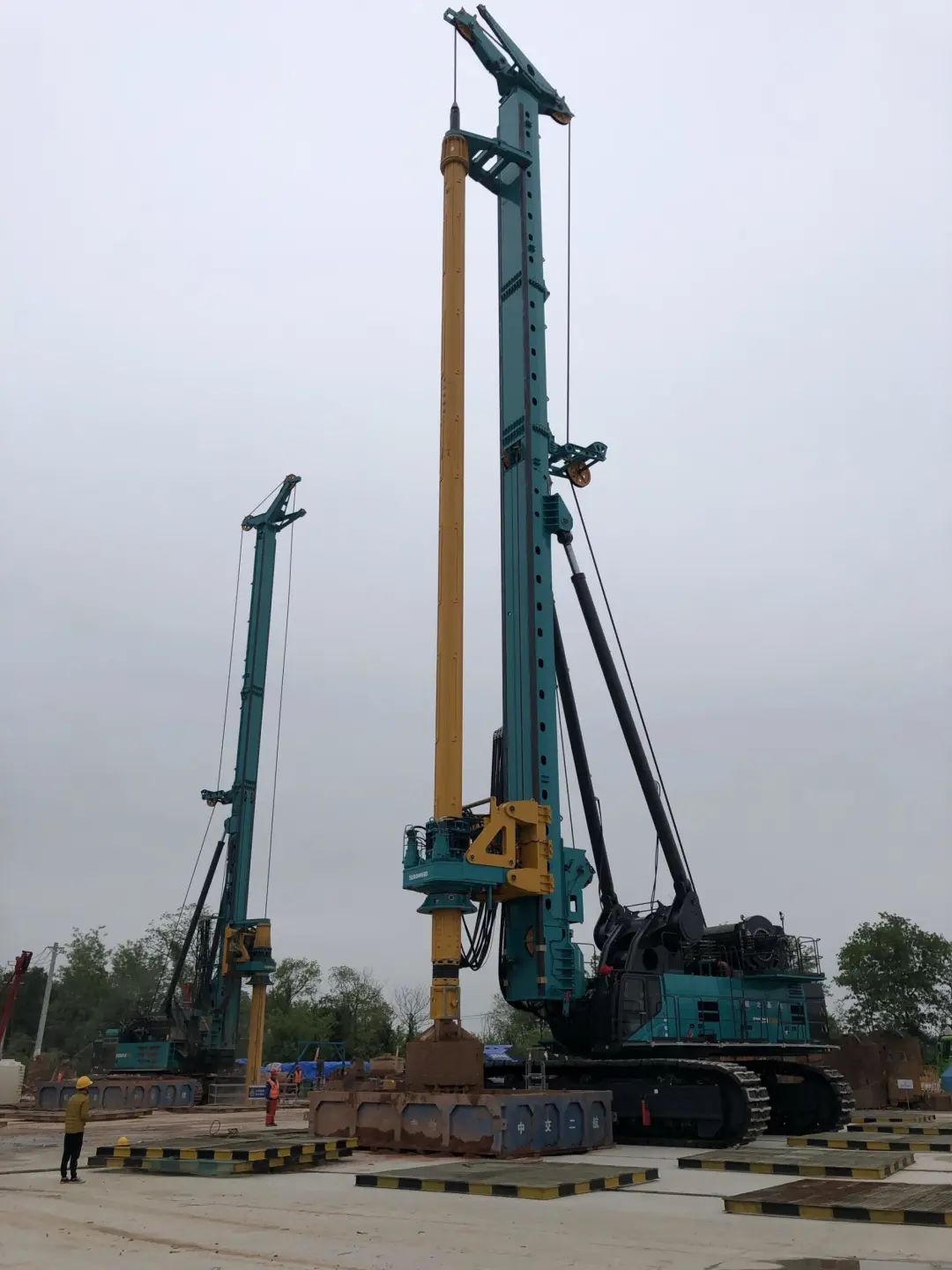 超等“桩”备实力亮剑！优德88智能携手武汉乐成建设攻克燕矶长江大桥重大地层施工难题