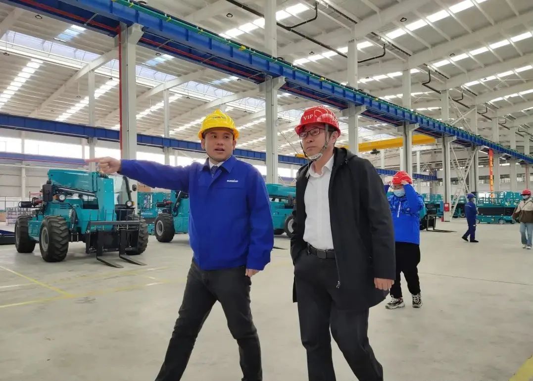 吹响复工“冲锋号”，，，，全力冲刺“开门红”！优德88智能高空机械复工复产举行时