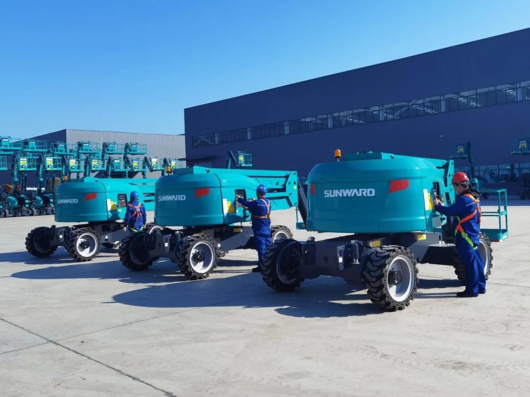 吹响复工“冲锋号”，，，，全力冲刺“开门红”！优德88智能高空机械复工复产举行时