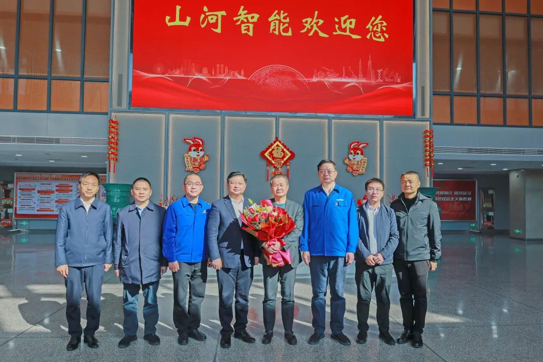 新春第一访！付旭明走访慰问优德88智能