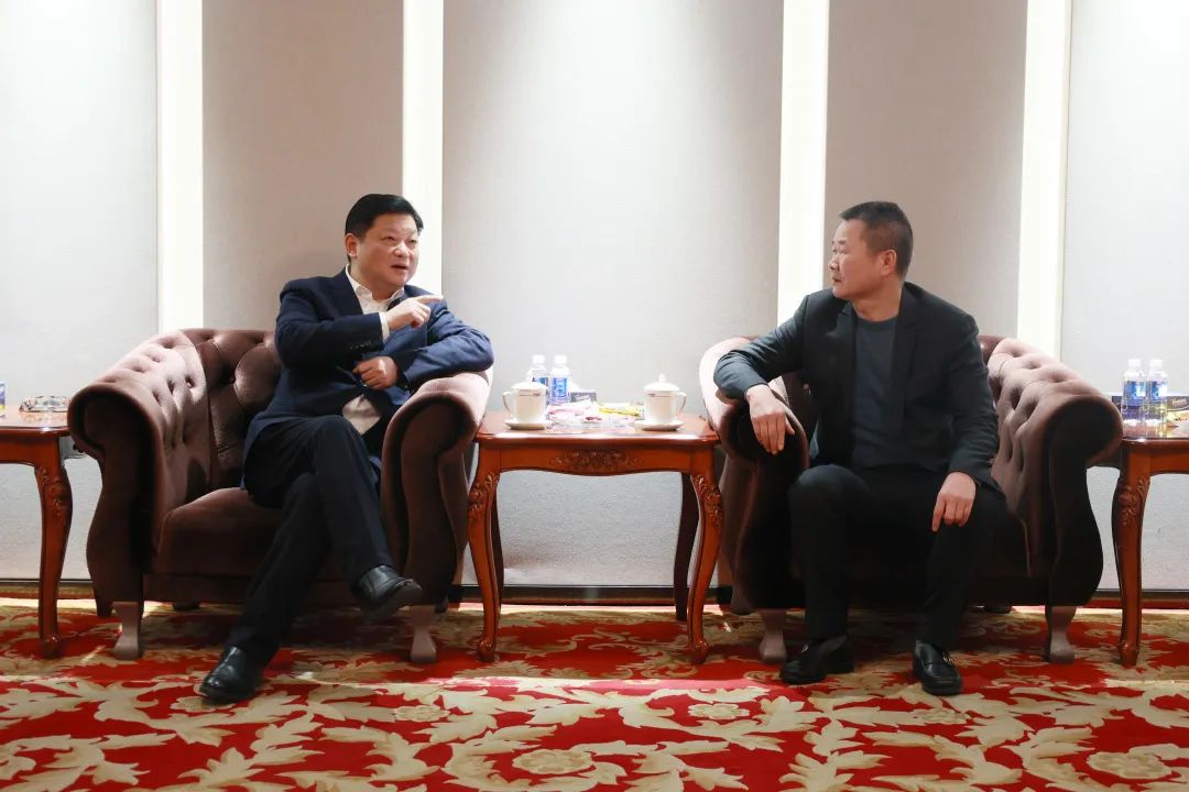 新春第一访！付旭明走访慰问优德88智能