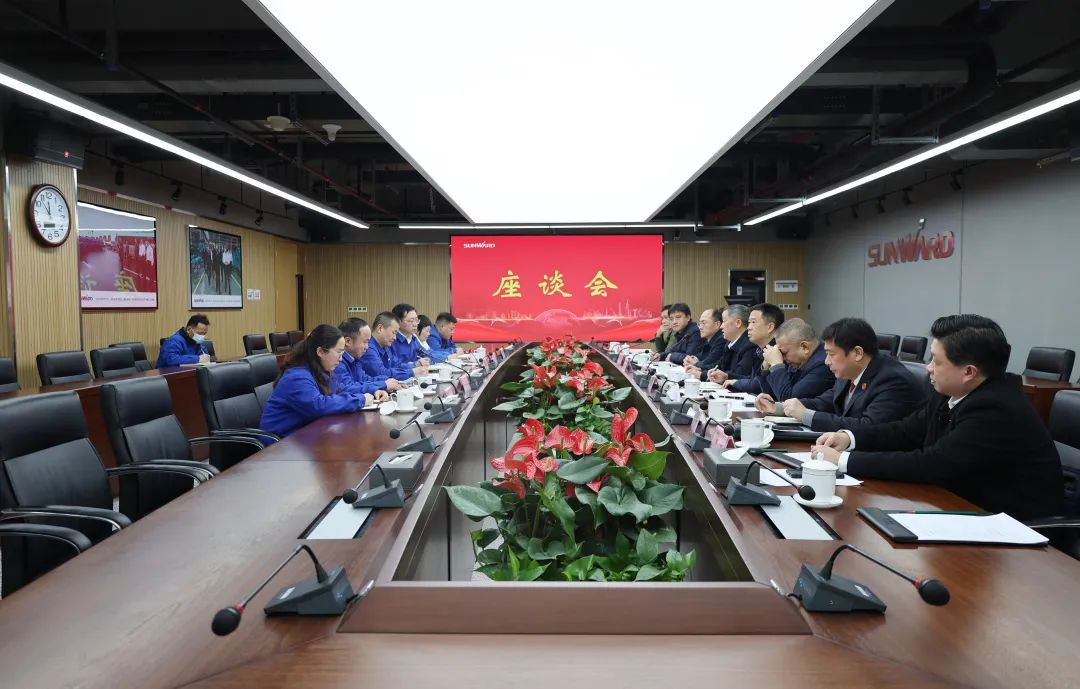 省高院副院长郭正怀调研优德88智能